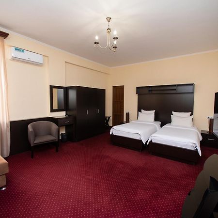 14 Floor Hotel Jerevan Pokoj fotografie