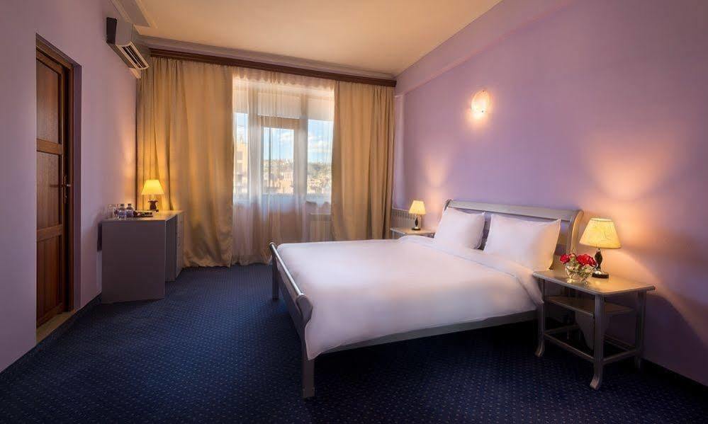 14 Floor Hotel Jerevan Exteriér fotografie